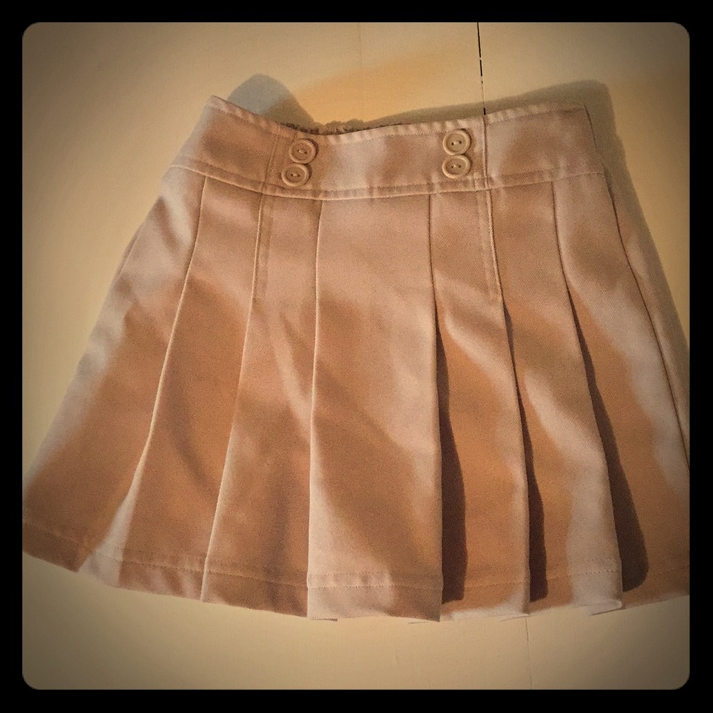 Izod pleated skirt built in shorts